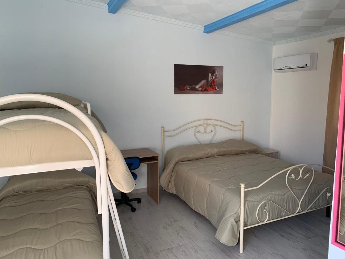 Casa Acito Bed & Breakfast Stornara ภายนอก รูปภาพ